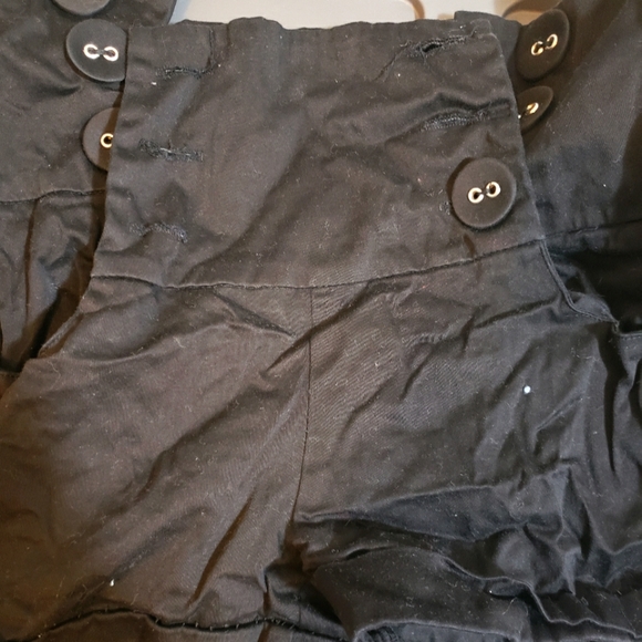 Black Buttoned Up Shorts - Picture 1 of 3